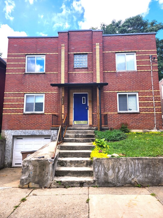 4257 Fergus St, Unit 3 in Cincinnati, OH - Building Photo