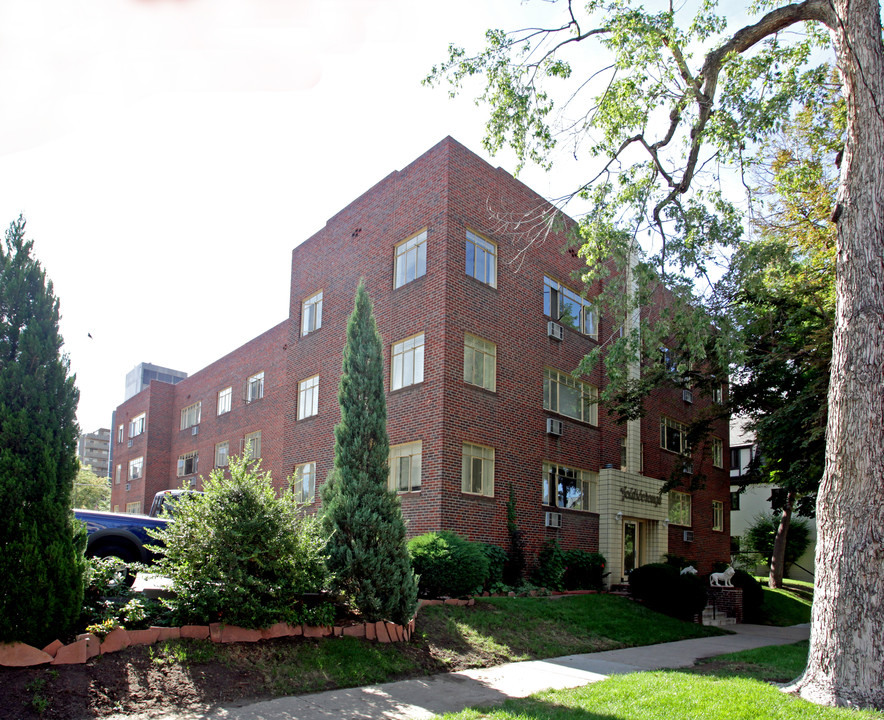 Goldsborough Apartments in Denver, CO - Building Photo