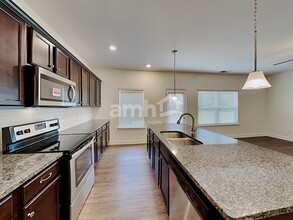 269 Makenna Dr in Hampton, GA - Building Photo - Building Photo