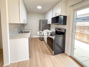 6348 E Mississippi Ave in Denver, CO - Building Photo - Building Photo
