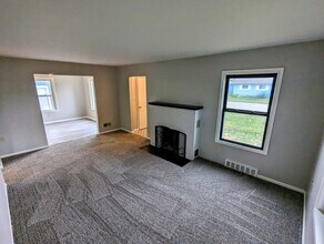 710 Duffey St in Elyria, OH - Building Photo - Building Photo