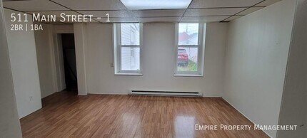 511 Main St, Unit 1 in Slatington, PA - Building Photo - Building Photo
