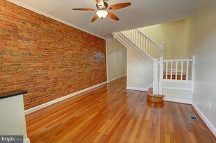 2331 Guilford Ave in Baltimore, MD - Building Photo