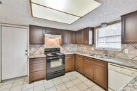 14602 Wind Lock Cir photo'