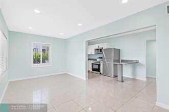 1104 NE 16th Ave in Fort Lauderdale, FL - Building Photo - Building Photo