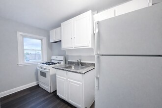 1628 Plum St in Baltimore, MD - Building Photo - Building Photo