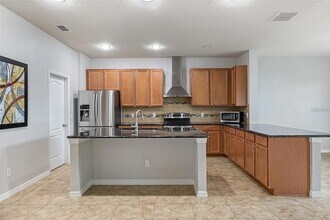 6041 Town Center Blvd in Orlando, FL - Building Photo - Building Photo