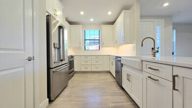 15319 Lucerna St in Naples, FL - Building Photo - Building Photo