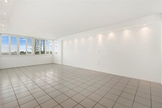 8233 Harding Ave in Miami, FL - Building Photo - Building Photo