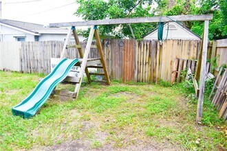 5108 Sandalwood Dr in Holiday, FL - Building Photo - Building Photo