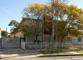 824 S. Myrtle Ave. Apartments