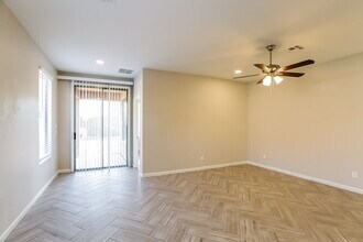 41368 N Yorktown Trail in New River, AZ - Building Photo - Building Photo