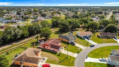 739 Dromedary Dr in Kissimmee, FL - Building Photo - Building Photo