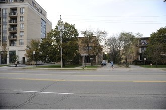 680 Sheppard Ave E in Toronto, ON - Building Photo - Building Photo