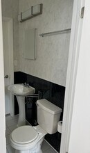4215 Sheridan Ave, Unit 10 in Miami Beach, FL - Foto de edificio - Building Photo