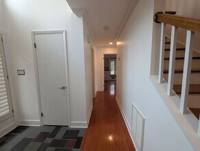 3023 Shallowood Ln in Charlotte, NC - Building Photo - Building Photo