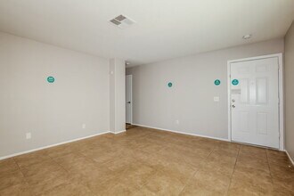 17411 N 28th Ave in Phoenix, AZ - Building Photo - Building Photo