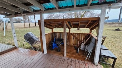 33775 Dumontier Rd in Arlee, MT - Building Photo - Building Photo