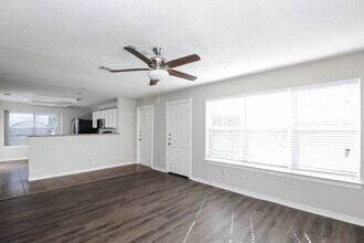 720 Finley St in Cedar Hill, TX - Building Photo - Building Photo