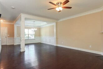 213 Willow Weald Ct in Fuquay Varina, NC - Building Photo - Building Photo