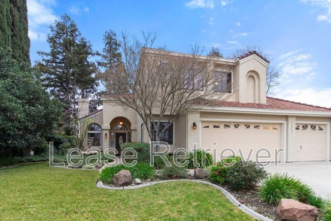 1921 Ridgemont Way in Tracy, CA - Building Photo - Building Photo