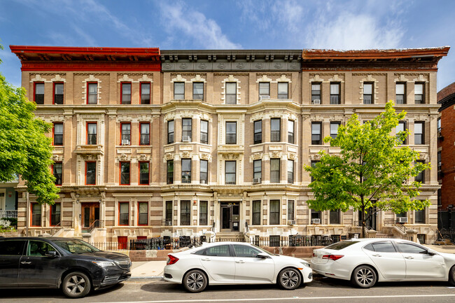 1387 Dean St in Brooklyn, NY - Foto de edificio - Building Photo