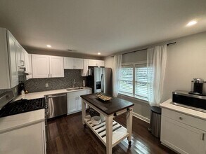 1129 Brody Ave in Charleston, SC - Building Photo - Building Photo