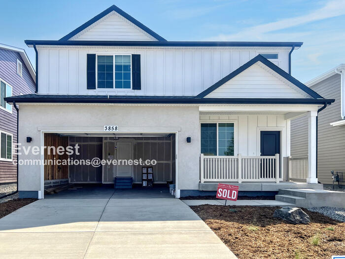 3858 Riviera Ct in Aurora, CO - Building Photo