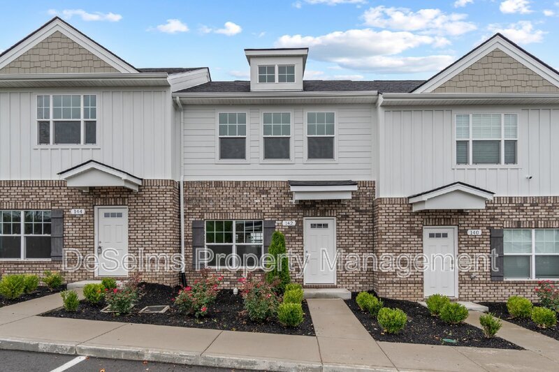 142 Dry Creek Commons Dr in Goodlettsville, TN - Building Photo