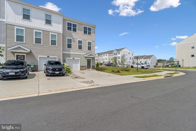 400 Honeyberry Ln in Fredericksburg, VA - Building Photo - Building Photo