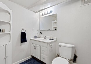 514 5th St NE in Puyallup, WA - Building Photo - Building Photo
