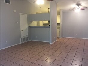 433 Sailmaster St in Lakeway, TX - Building Photo - Building Photo