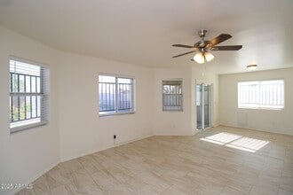220 N Coolidge Ave in Casa Grande, AZ - Building Photo - Building Photo