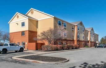 Furnished Studio-Toledo - Holland in Holland, OH - Building Photo - Building Photo