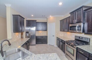 18039 Westward Dale Dr in Cypress, TX - Building Photo