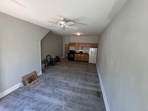 35 E High St, Unit #1 Lower in Lawrenceburg, IN - Building Photo - Building Photo