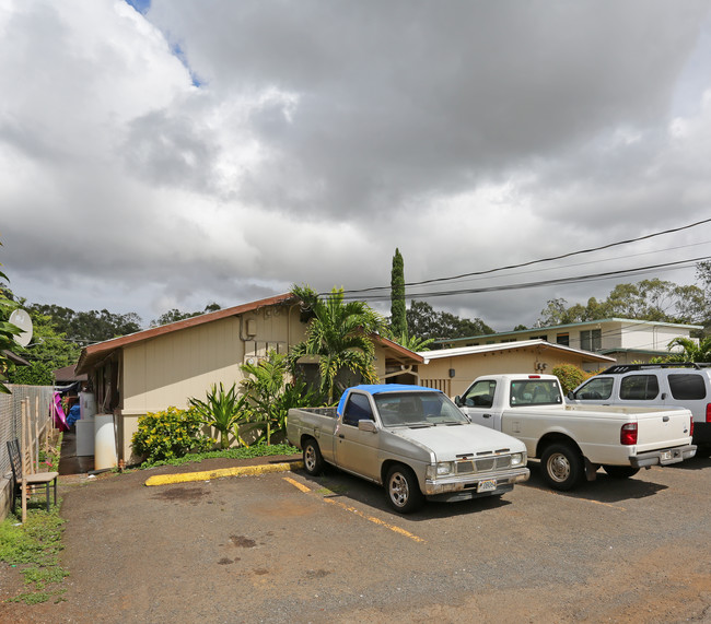 26 Lakeview Cir in Wahiawa, HI - Building Photo - Building Photo