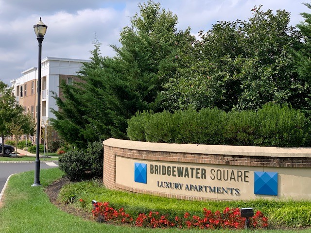 Bridgewater Square, One Month Free in Bridgewater, NJ - Foto de edificio - Building Photo