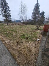 1214 Grand Ave in Centralia, WA - Building Photo - Building Photo