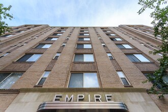 Empire in Washington, DC - Foto de edificio - Building Photo