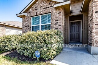 8315 Tortoise Trl in Converse, TX - Building Photo - Building Photo