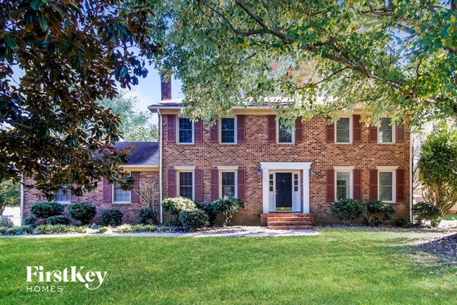 property at 401 O'Neill Dr