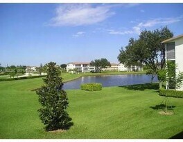 149 Preston Way in Boca Raton, FL - Building Photo