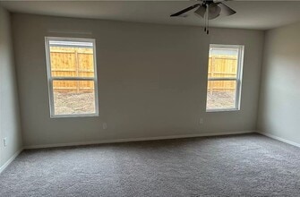 10628 Cottonwood Dr in Fort Smith, AR - Building Photo - Building Photo
