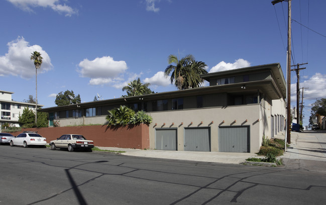 Gardenview Apartments in San Diego, CA - Building Photo - Building Photo