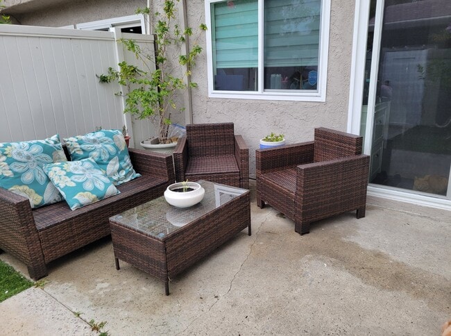 property at 21708 Lake Vista Dr