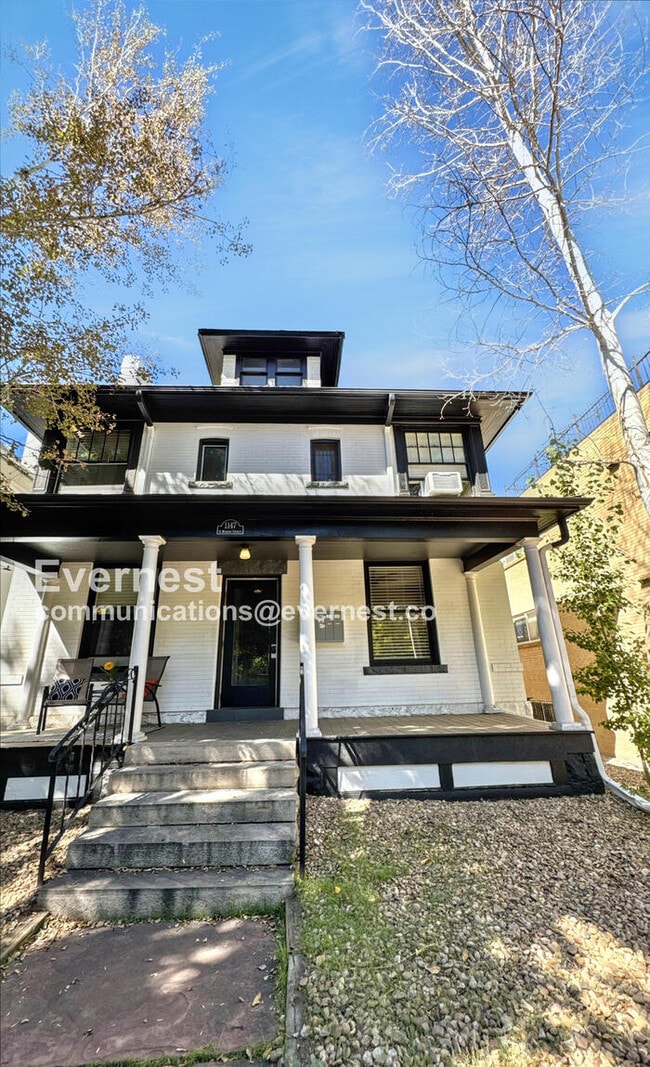 property at 1147 N Marion St