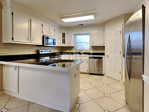 602 Majestic Oak Dr in Charleston, SC - Building Photo - Building Photo