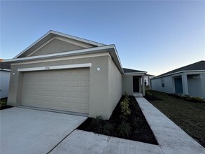 5754 Le Marin Wy in Kissimmee, FL - Building Photo - Building Photo