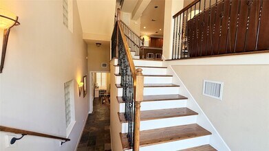 1013 Gross St in Houston, TX - Building Photo - Building Photo